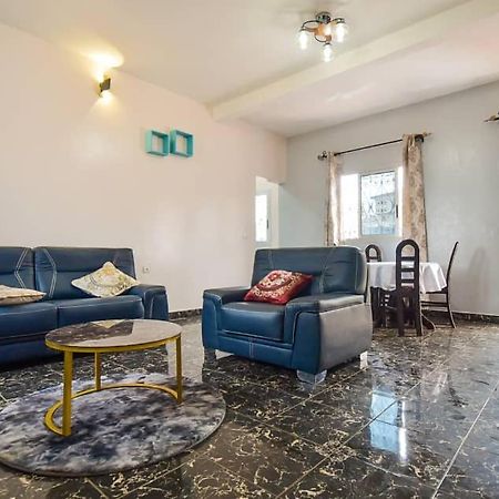 Appartements Neuf De Haut Standing Dm & Ng A Bafoussam Екстер'єр фото